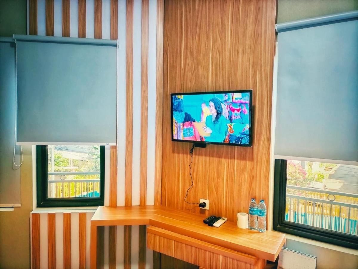 Cozy Residence Tomang Τζακάρτα Εξωτερικό φωτογραφία